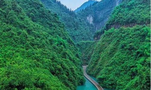 夏天去什么地方旅游最好_夏天去什么地方旅游最好玩