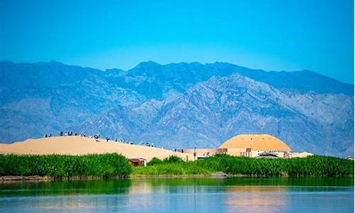 沙湖风景区和沙坡头哪个好玩一点_沙湖风景区和沙坡头哪个好玩一点儿