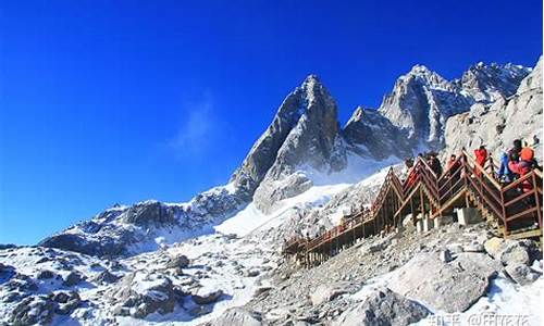 9月玉龙雪山天气_九月玉龙雪山山顶气温多少度