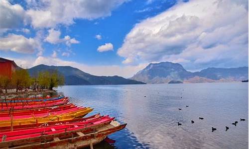 丽江泸沽湖在哪里,丽江泸沽湖旅游攻略必去景点介绍