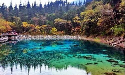 九寨沟峨眉山乐山旅游线路_九寨沟乐山旅游攻略