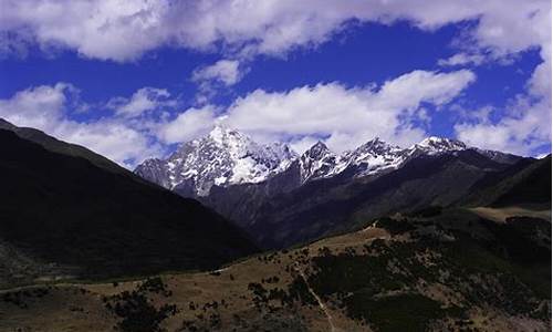 去四姑娘山自驾游攻略路线_去四姑娘山自驾游攻略路线图片