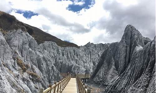 墨石公园在哪里,川西墨石公园在哪里