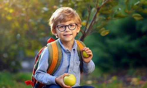 天气变化小孩摘水果文案_孩子们摘果果的说说