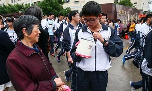 孩子高考我陪读怎么办,孩子高考我陪读