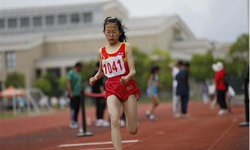 小学田径运动队训练计划_小学田径运动队