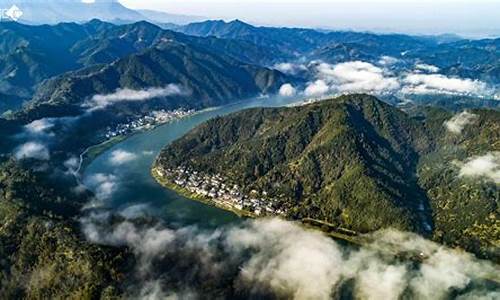 山川秀丽的意思和造句_山川秀丽是天气还是风景