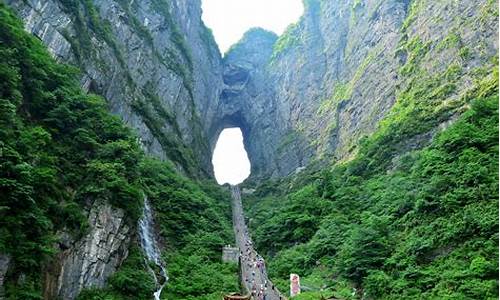 张家界旅游景点介绍大全_张家界十大必去景