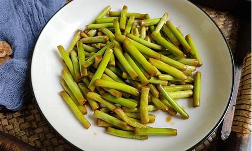 新鲜蒜苔怎么腌制好吃又简单-新鲜蒜苔的腌法