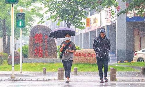 你见过高考延期,暴雨高考延后