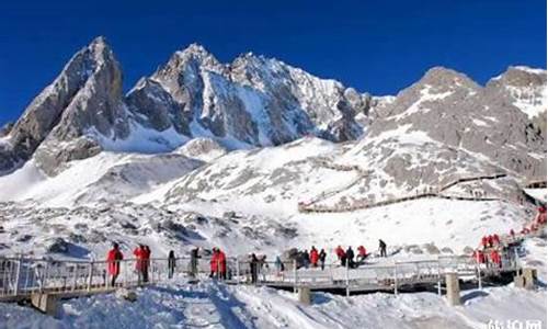 玉龙雪山游玩攻略及费用,玉龙雪山游玩攻略及注意事项