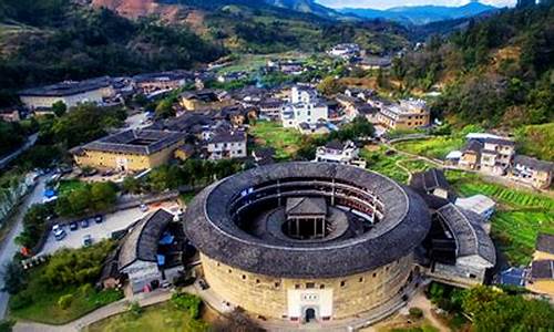 福建旅游景点永定土楼_福建永定土楼旅游攻略