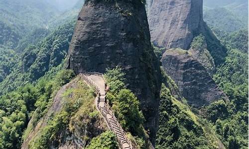 资源八角寨景区旅游攻略_资源八角寨风景区游玩攻略