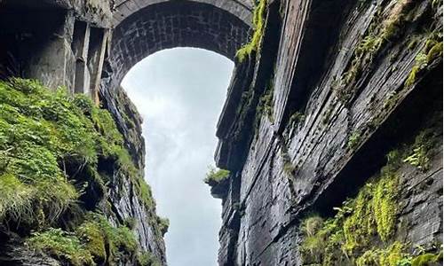 重庆到梵净山旅游攻略一日游-重庆到梵净山自驾线路