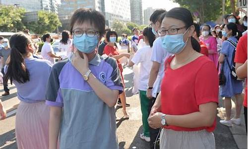 非典那年高考考了几门_非典时期高考生