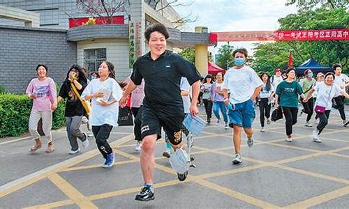 高考结束新闻报道,高考专题新闻报道