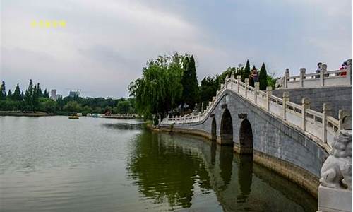 龙湖公园在哪_龙湖公园在哪里