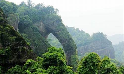 龙虎山风景区攻略,龙虎山旅游攻略天气